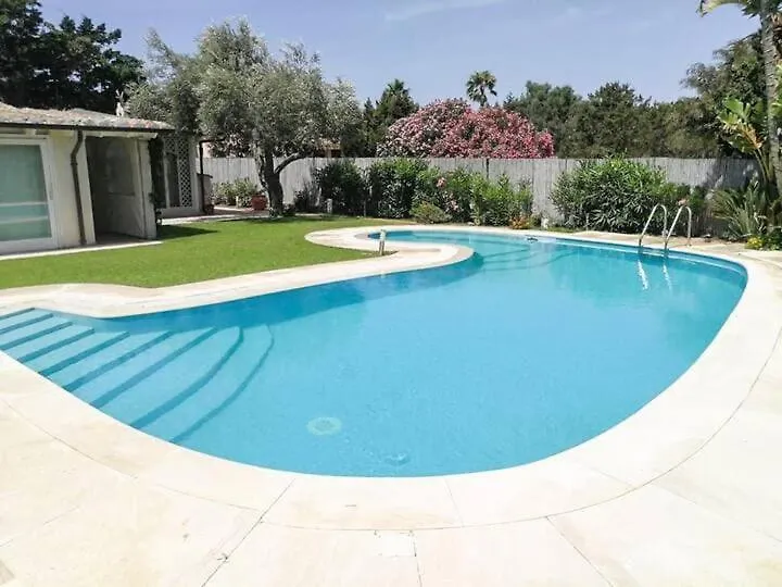 Villa Juncus Ville Notteri